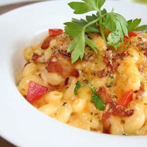 Stovetop Mac and Cheese with Bacon, Onion and Tomato